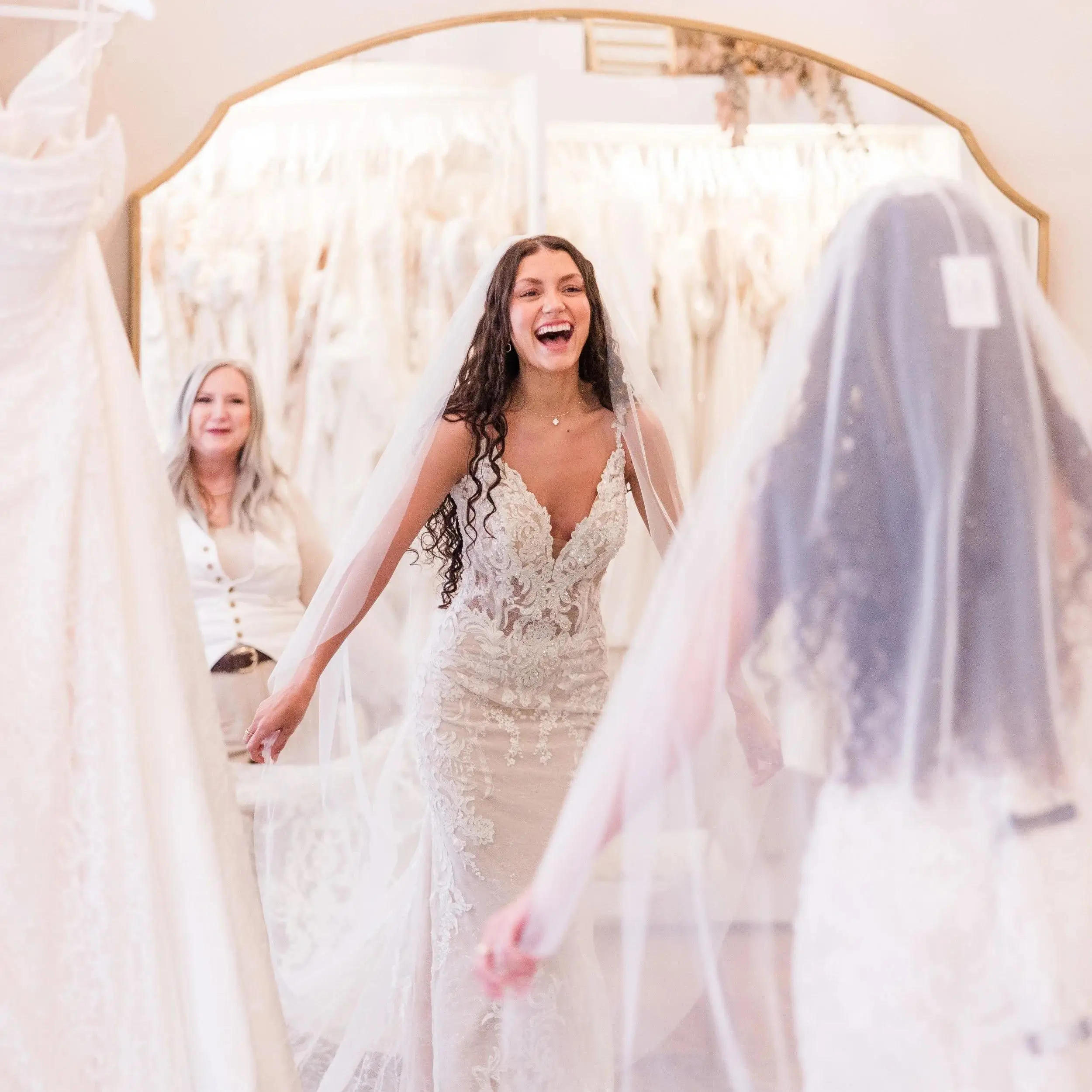 I Said Yes to My Wedding Dress! Now What?. Desktop Image